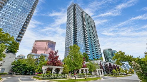 2413-15 Greenview Ave, North York, ON, M2M4M7 | Card Image