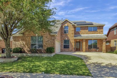 8825 Soy Seed Trail, House other with 4 bedrooms, 2 bathrooms and null parking in Fort Worth TX | Image 2