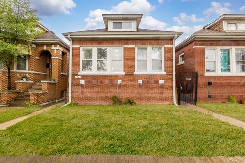 5544 S California Ave, CHICAGO, IL, 60629-2105 | Card Image