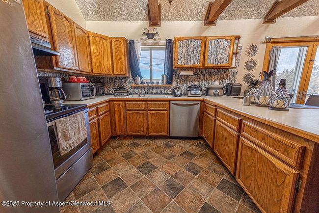 298 Middle St, House other with 5 bedrooms, 3 bathrooms and null parking in Rangely CO | Image 8