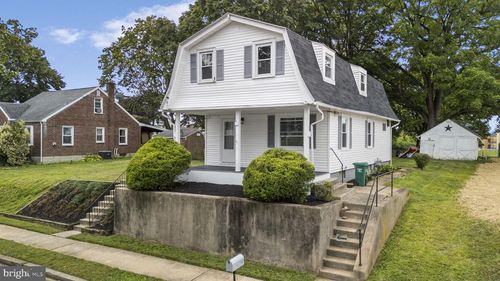 1131 Broadway Blvd, READING, PA, 19607-1705 | Card Image