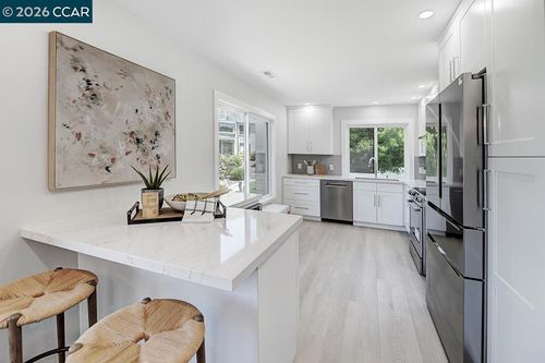 3-3424 Rossmoor Pkwy, Walnut Creek, CA, 94595-3820 | Card Image