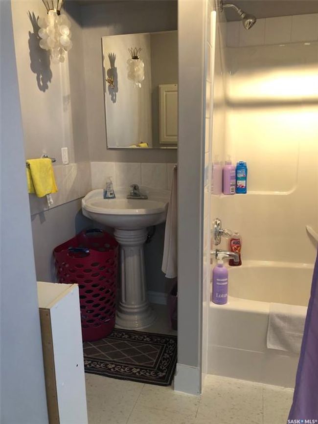 Full bath featuring bathtub / shower combination | Image 34