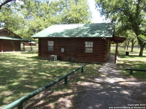 11-111 Red Wright Rd, Leakey, TX, 78873 | Card Image