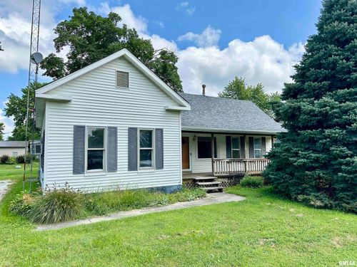 718 Morgan St, Chapin, IL, 62628-2033 | Card Image