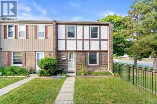57-900 Central Park Dr, Brampton, ON, L6S3J6 | Card Image