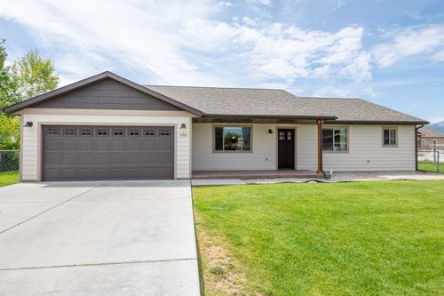 558 Darlene Dr, Corvallis, MT, 59828-9685 | Card Image