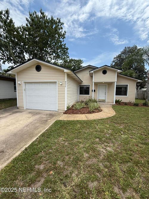 537 Oleander St, Neptune Beach, FL, 32266-4727 | Card Image