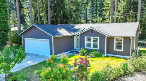 17701 Vine Ln Se, Yelm, WA, 98597-9095 | Card Image