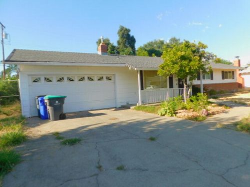 250 San Joaquin Dr, Red Bluff, CA, 96080-2240 | Card Image