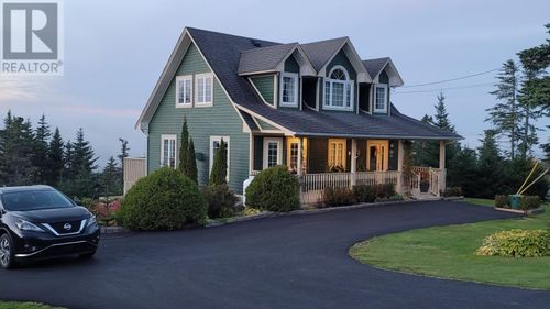 114-120 Hill Ave, Clarkes Beach, NL, A0A1W0 | Card Image