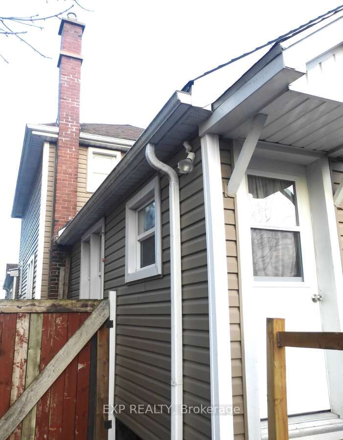 Commercial Sale in Welland 3