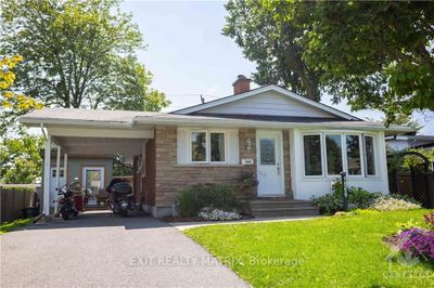 1860 Featherston Dr, House other with 3 bedrooms, 1 bathrooms and 4 parking in Ottawa ON | Image 2