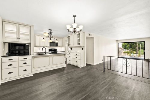 206-2501 S El Camino Real, San Clemente, CA, 92672-3338 | Card Image