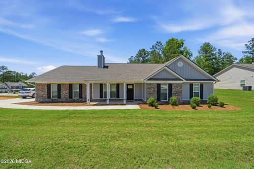 381 Riley Cir Nw, Milledgeville, GA, 31061-7076 | Card Image
