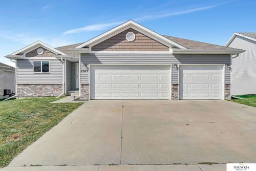 7343 N 19th St, Lincoln, NE, 68521-5851 | Card Image