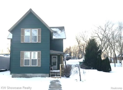 84 Moross St, Mount Clemens, MI, 48043-2210 | Card Image