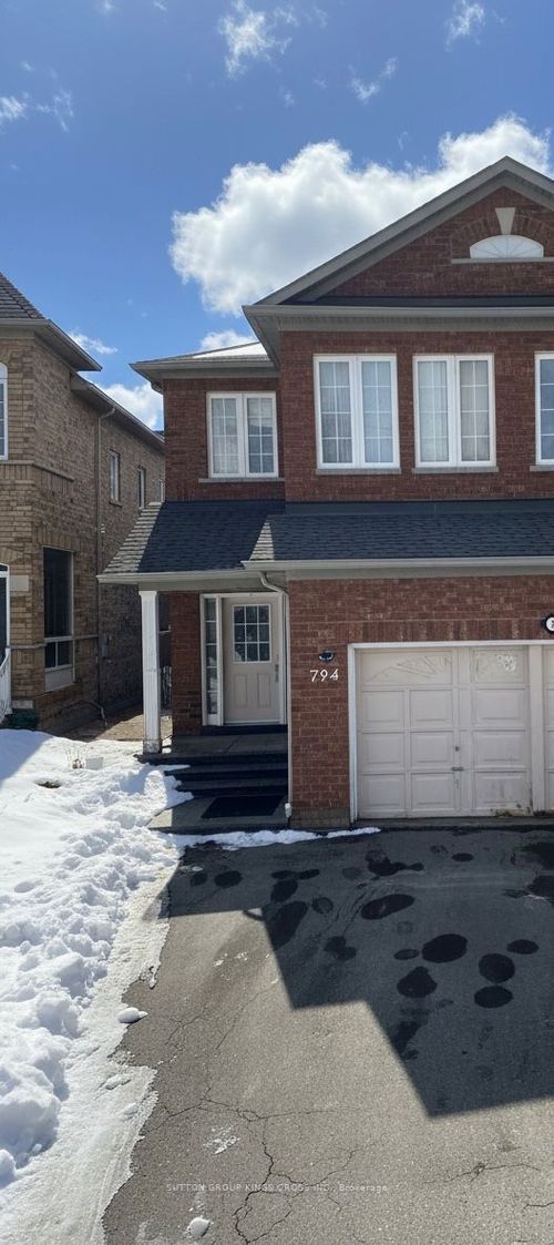 bsmt-794 Khan Cres, Mississauga, ON, L5V2R2 | Card Image