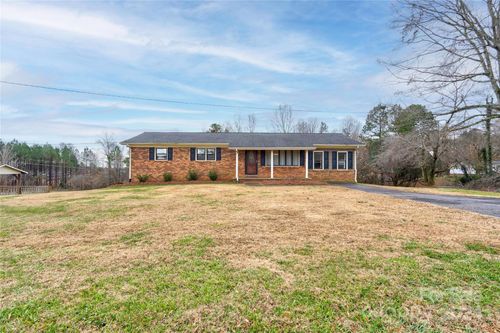 1142 E Stagecoach Trail, Lawndale, NC, 28090 | Card Image