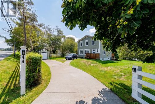 44 Bay Bulls Rd, St. John's, NL, A1G1A5 | Card Image