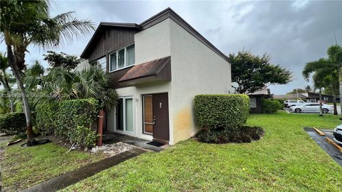 apt-13-3200 Nw 5th Ter, Pompano Beach, FL, 33064-3039 | Card Image
