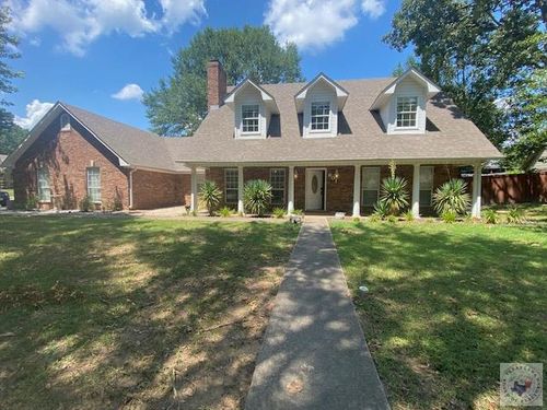 601 Brown, Wake Village, TX, 75501 | Card Image