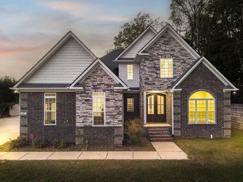 601 Joyce Ave, Lewisburg, TN, 37091-3677 | Card Image