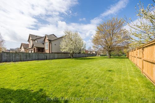 1624 Concession 4 Rd, Niagara on the Lake, ON, L0S1J0 | Card Image