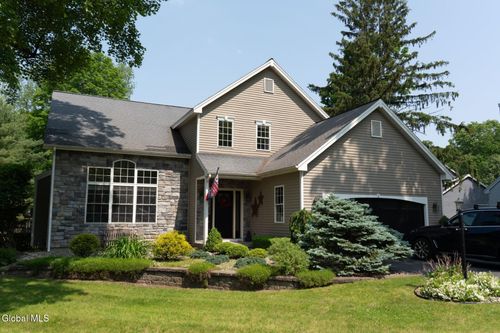2 Horizon Dr, Saratoga Springs, NY, 12866-8789 | Card Image