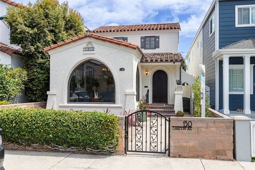 130 Claremont Ave, Long Beach, CA, 90803-3453 | Card Image