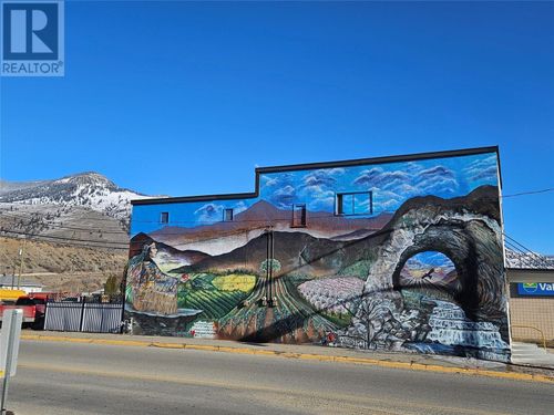 702 7th Ave, Keremeos, BC, V0X1N3 | Card Image