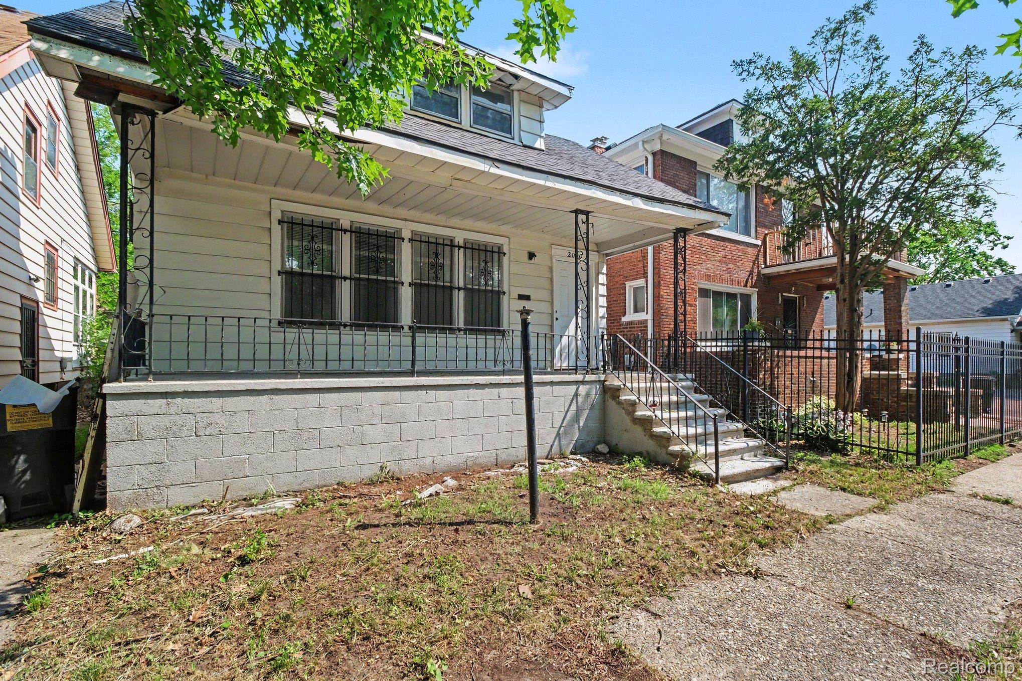 Residential in Detroit 2
