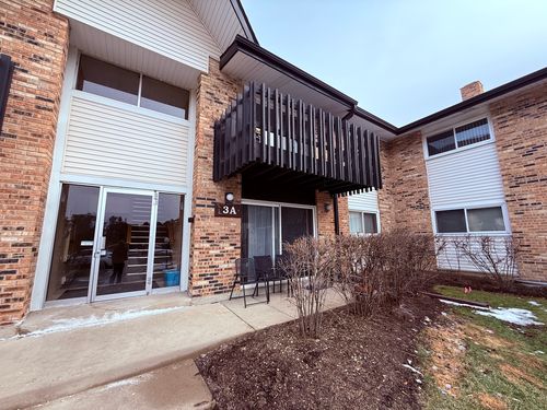 103-3A Kingery Quarter, Willowbrook, IL, 60527-6523 | Card Image