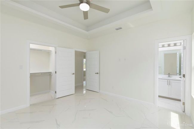 Porcelain Floors, Ceiling Fan. | Image 15