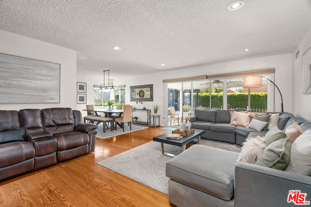 Residential in Los Angeles 4