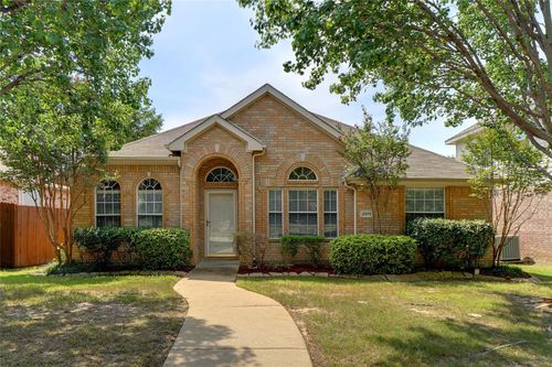 2075 Garden Crest Dr, Rockwall, TX, 75087-3166 | Card Image