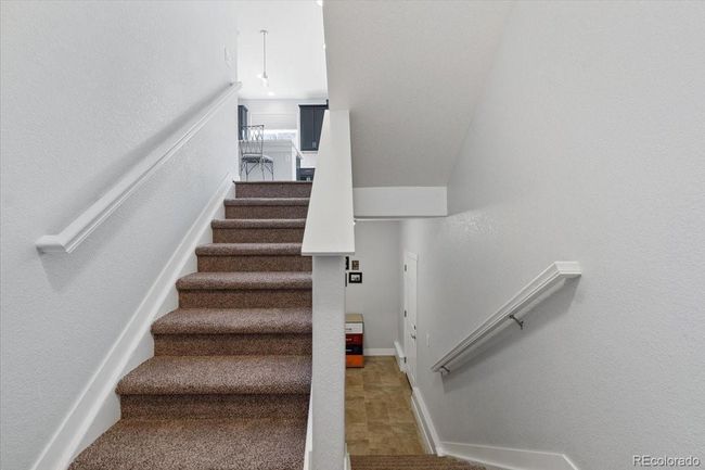 1828 Blue Oak Ct, House other with 3 bedrooms, 3 bathrooms and 2 parking in Castle Rock CO | Image 14