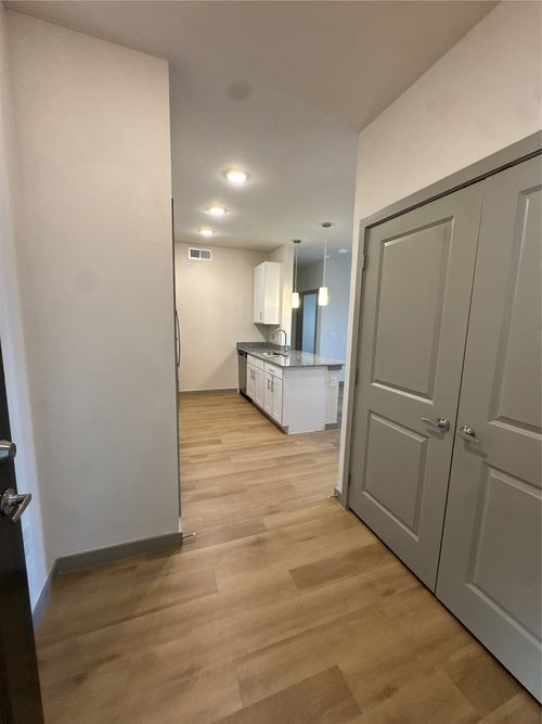 b1-691 Union Chapel Rd, Cedar Creek, TX, 78612-2041 | Card Image