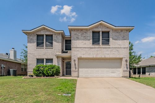 1036 Triple Crown Dr, Fort Worth, TX, 76179-2325 | Card Image