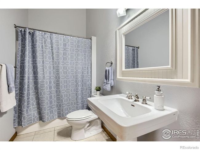 Guest Bathroom | Image 22
