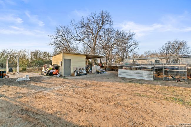 UNIT-2 - 16851 Griffin Rd, House other with 5 bedrooms, 2 bathrooms and null parking in Atascosa TX | Image 38