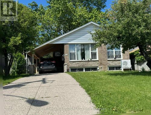 1554 Warden Ave, Scarborough, ON, M1R2T1 | Card Image
