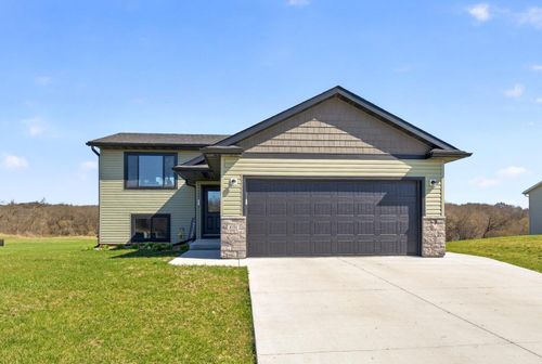 1051 3rd St, Wanamingo, MN, 55983-1490 | Card Image