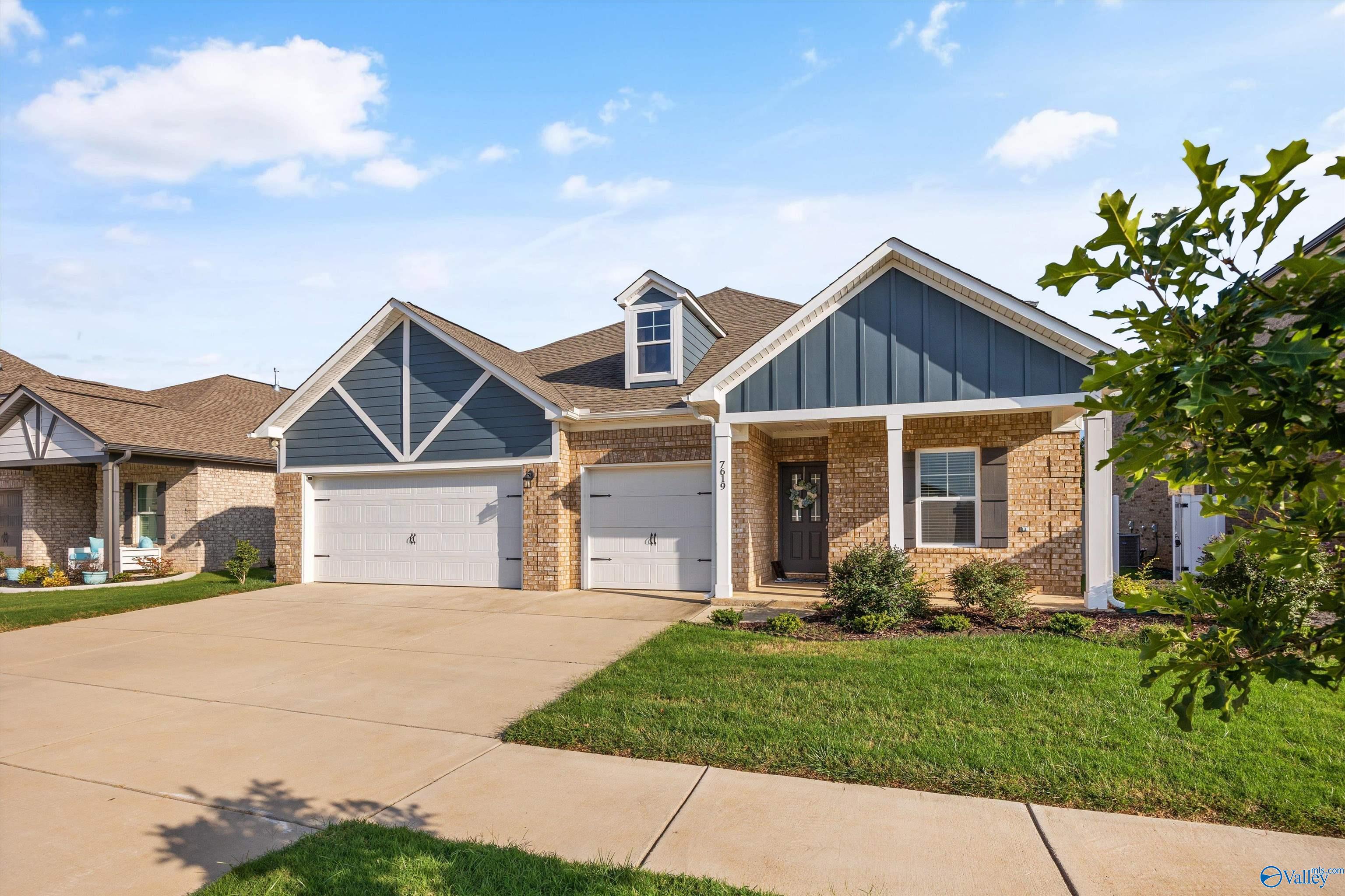 Addison Dr, Huntsville, AL 35806