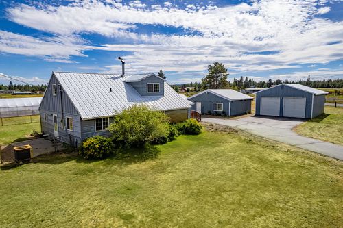 16631 Serpentine Dr, La Pine, OR, 97739-9727 | Card Image