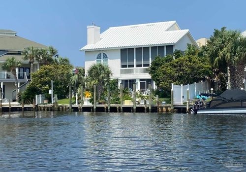 161 Le Port Dr, Pensacola Beach, FL, 32561-3914 | Card Image