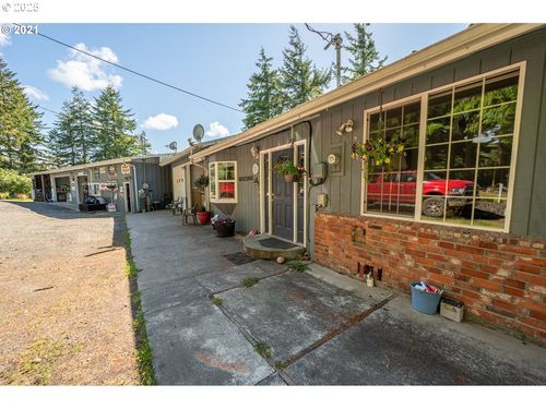 1960 Ranch Rd, Reedsport, OR, 97467-1938 | Card Image