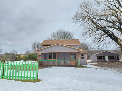 3281 Wallaker Rd, Benzonia, MI, 49616-9679 | Card Image