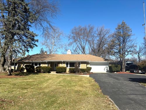 17w120 Woodland Ave, Bensenville, IL, 60106-2830 | Card Image