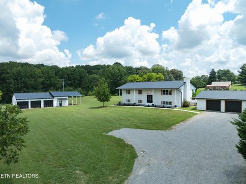 558 Hopewell Rd, Maryville, TN, 37801-9557 | Card Image